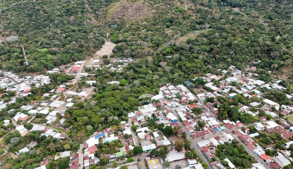 PORCION # 2 FINCA DOMINGUEZ CANTON SAN JOSE  BERLIN USULUTAN — foto 1