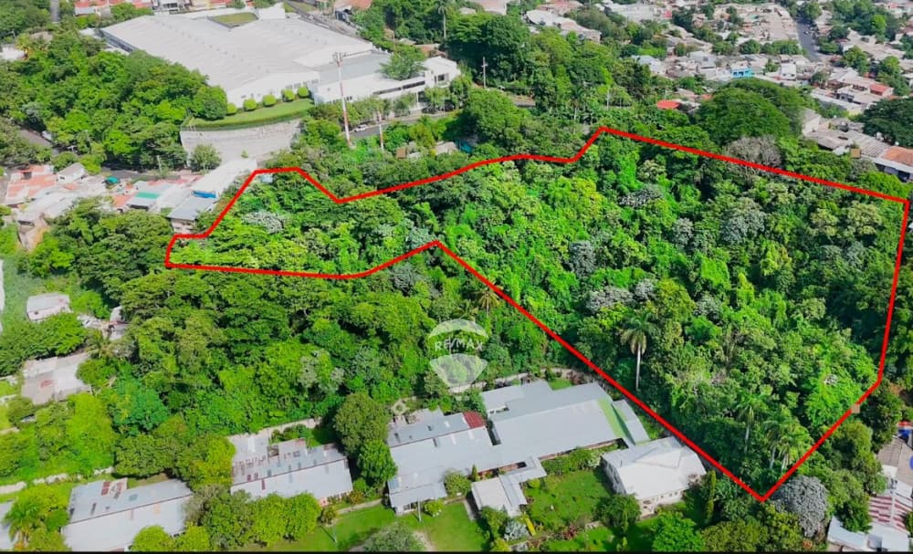 TERRENO 15,000V² EN VENTA EN COLONIA VISTA HERMOSA — foto 1