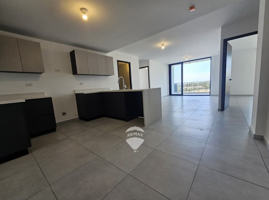 Alquilo apartamento en Alturas del Bosque de 3 habitaciones — foto 1