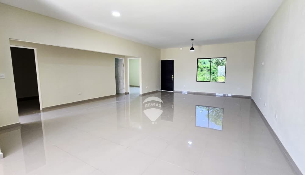 CASA NUEVA EN VENTA DENTRO DE RESIDENCIAL PRIVADA PRIMAVERA II, NUEVA CONCEPCIÓN, CHALATENANGO.