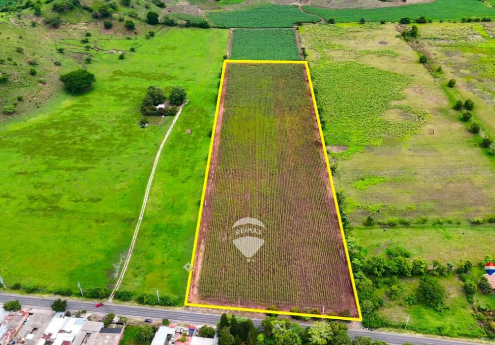 TERRENO EN VENTA SANTA ANA SOBRE CALLE PANAMERICANA — foto 1