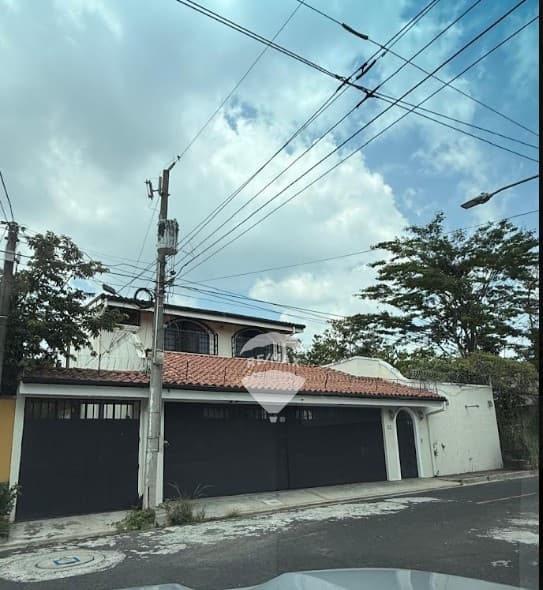 CASA DE ALQUILER EN MADRESELVA II PRIVADO — foto 1