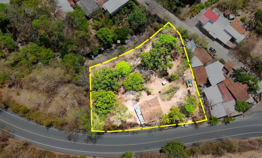 VENDO TERRENO SOBRE CARRETERA PRINCIPAL, IDEAL PARA DESARROLLO O NEGOCIO, TEJUTLA, CHALATENANGO — foto 1