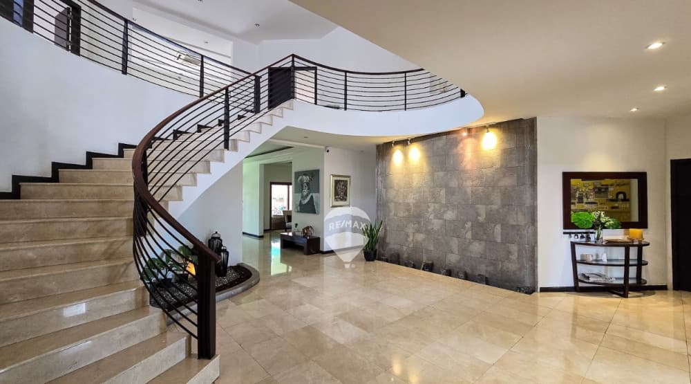 RESIDENCIA DE LUJO EN PALMIRA EN VENTA — foto 1