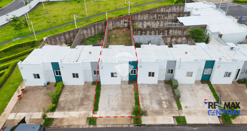Linda casa en venta en Ciudad Marsella, Quartier 9 — foto 1