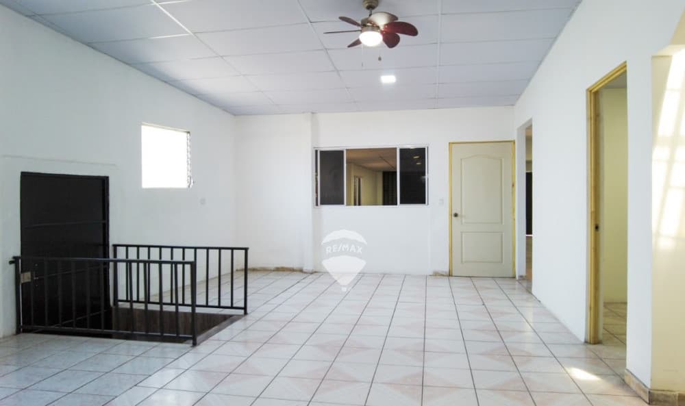 Casa Comercial en Venta | Residencial Santa Teresa, Merliot — foto 1