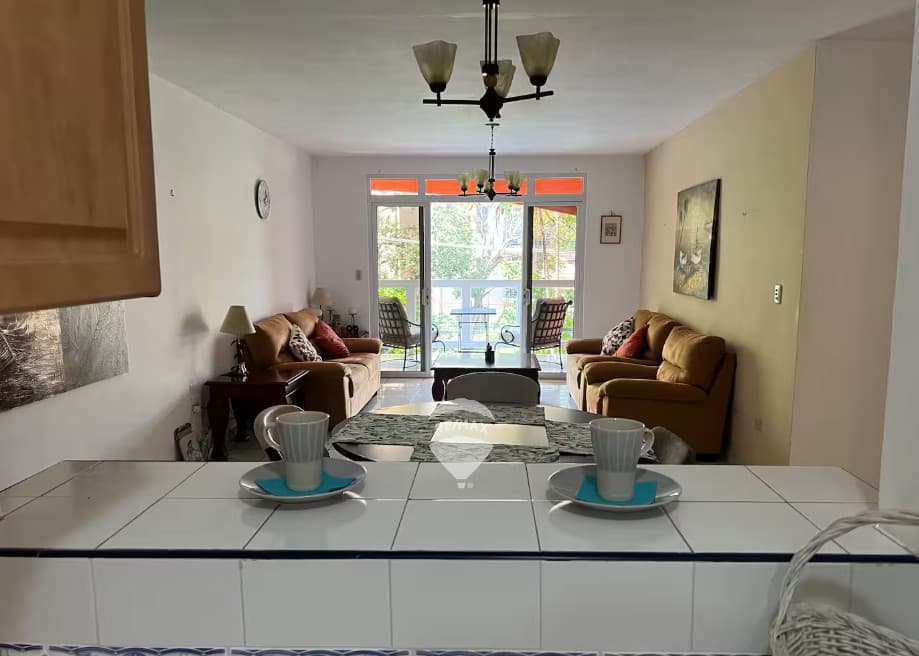 APARTAMENTO EN ALQUILER SAN BENITO — foto 1