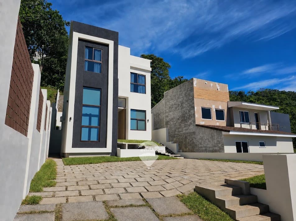 CASA EN ALQUILER RESIDENCIAL LA FLORIDA — foto 1