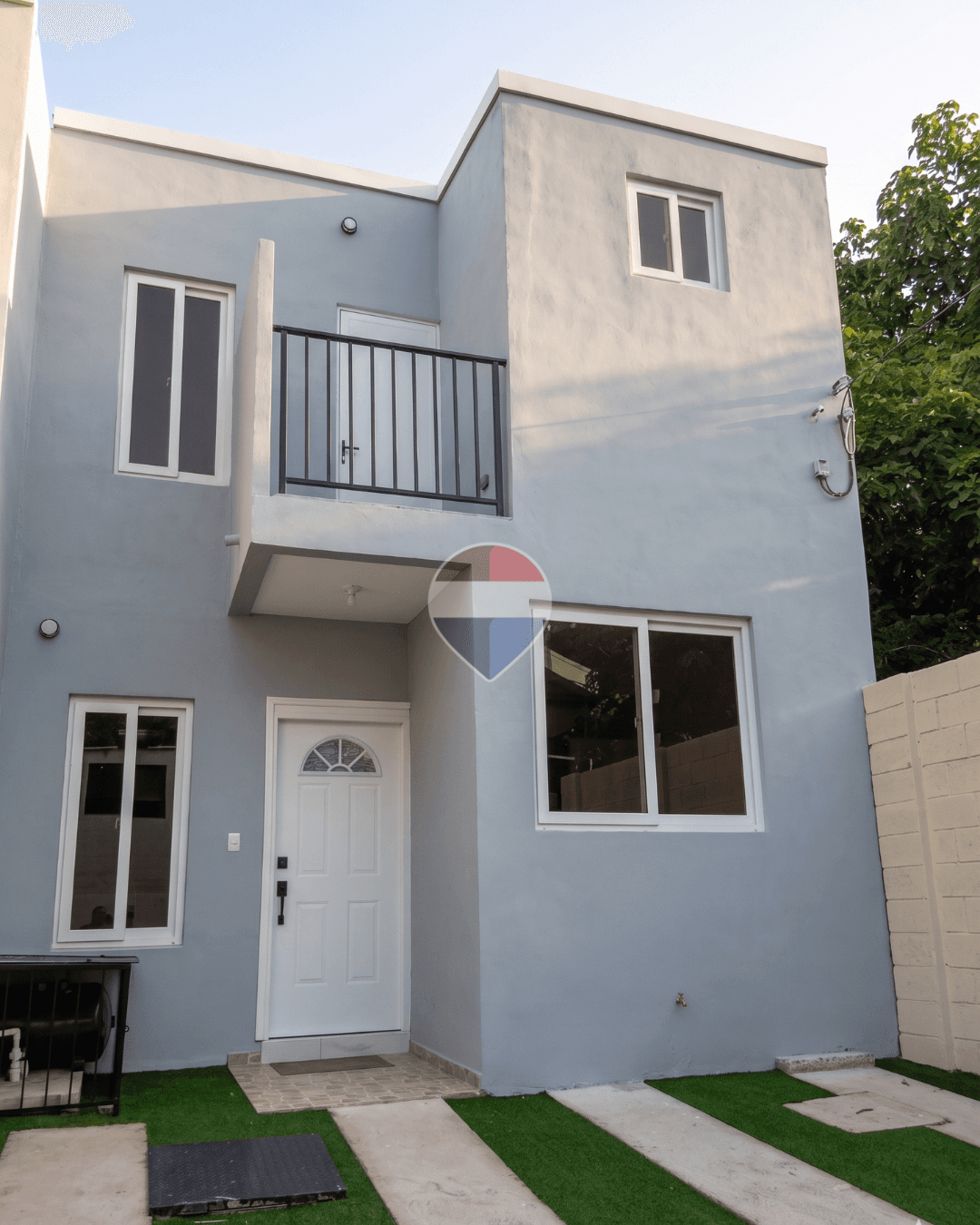 Casa Nueva en Residencial Villa San Carlos | Escalón Norte — foto 1