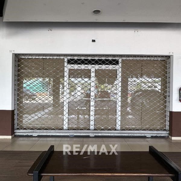 Local comercial disponible para alquiler en Plaza L´arista en Sonsonate (REF. A05) — foto 1
