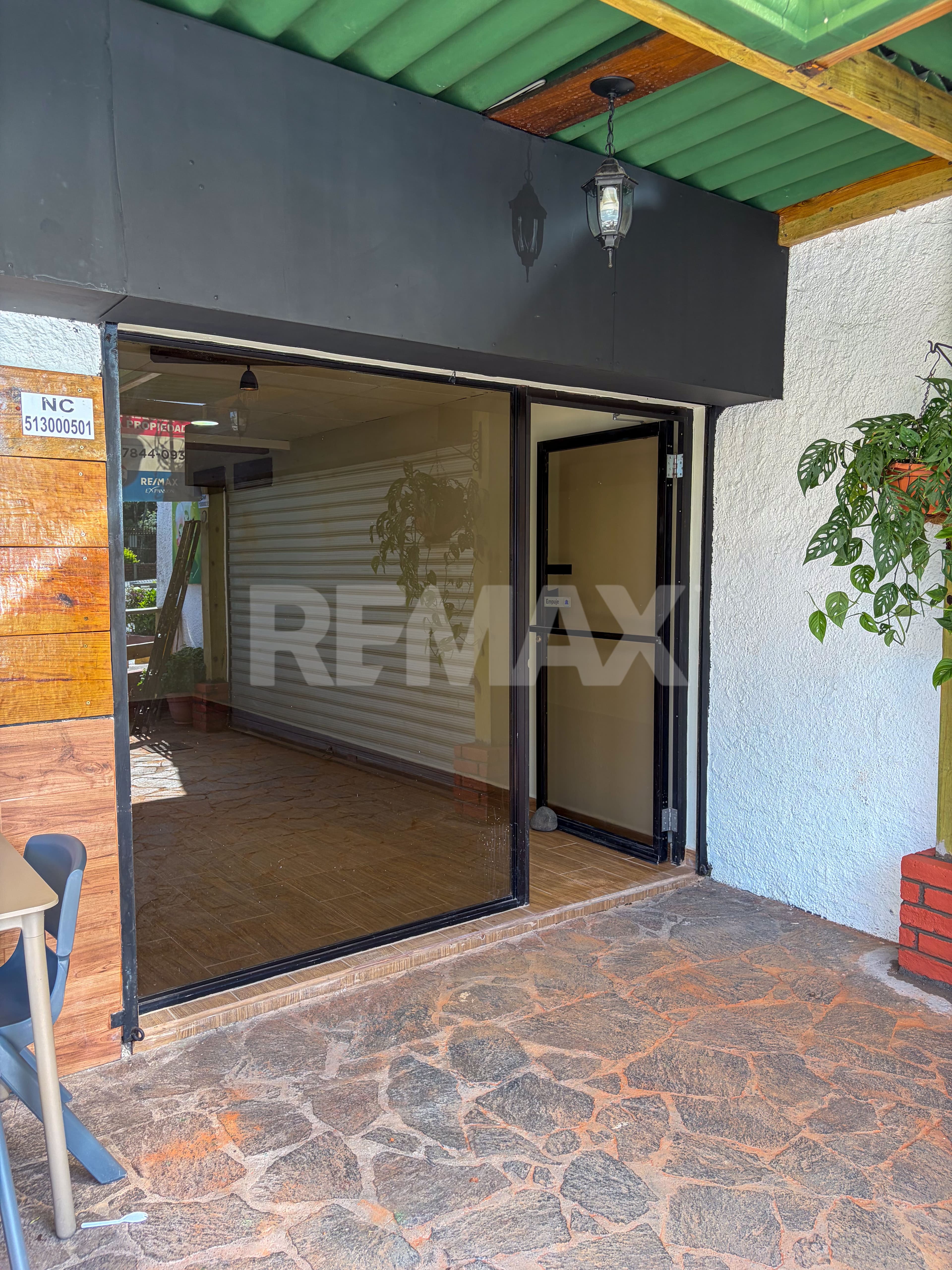 LOCAL EN ALQUILER PLAZA MANGO, ANTIGUO CUSCATLAN — foto 1