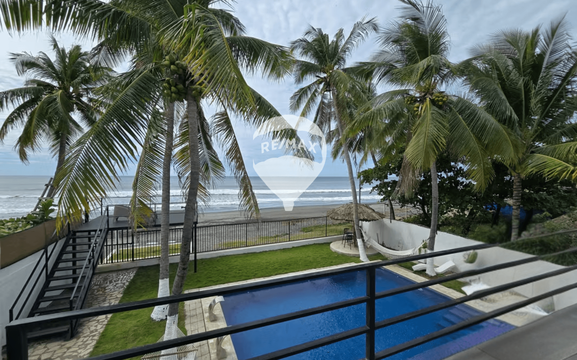 Rancho Frente al Mar – Playa Las Flores, La Libertad — foto 1