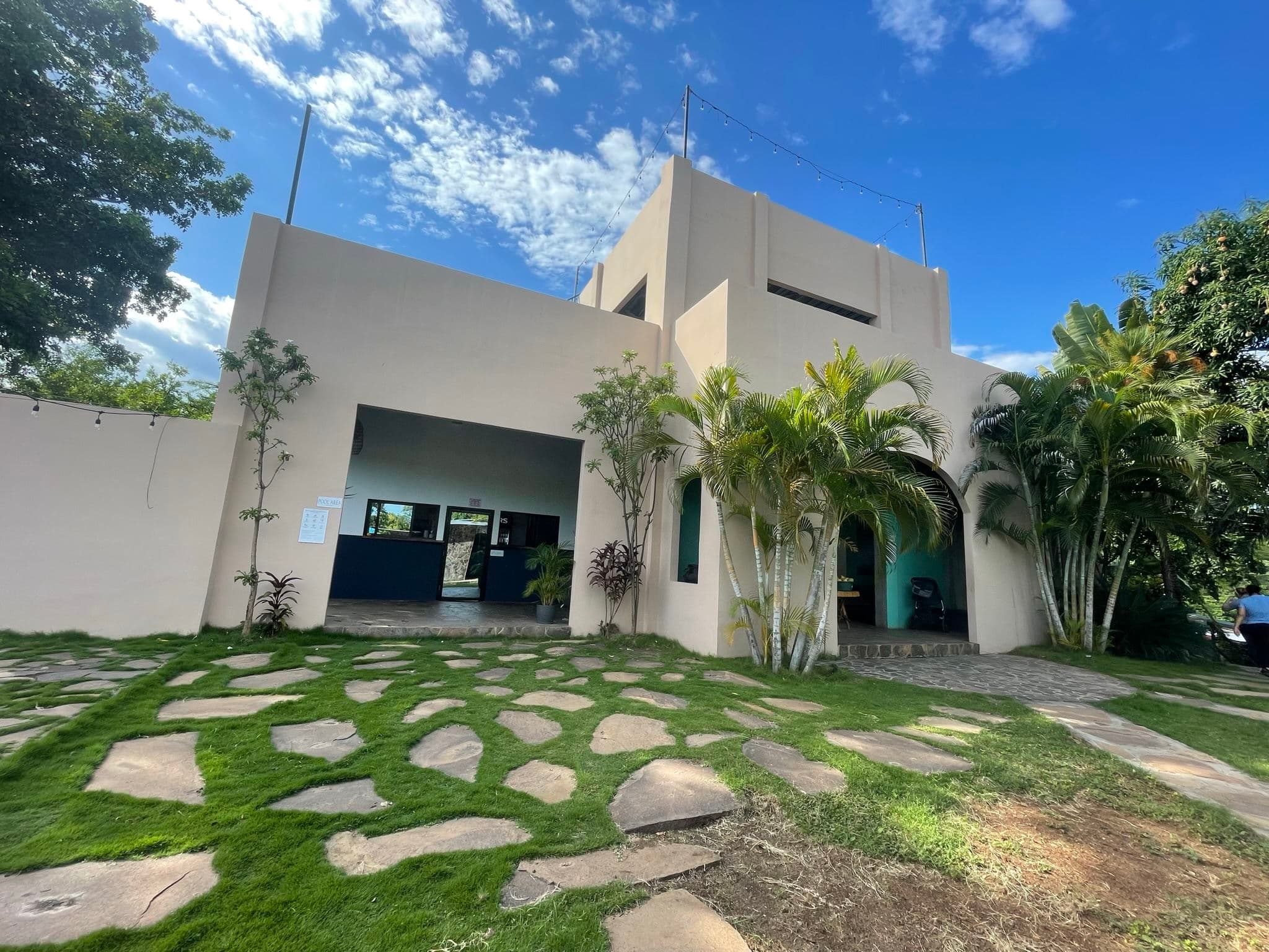 Hotel en venta en surfcity2 — foto 1