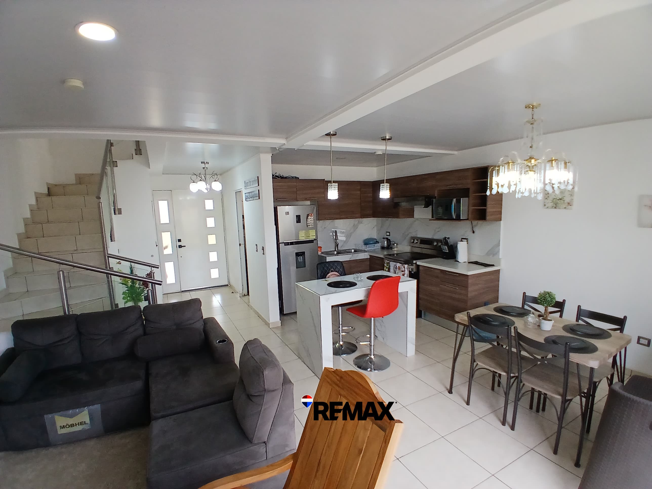CASA FULL AMUEBLADA EN RESIDENCIAL ACRÓPOLI, SONSONATE