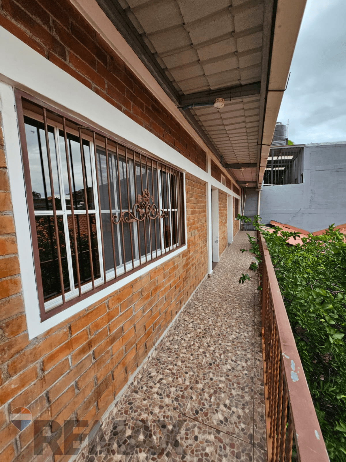ARRIENDO COMERCIAL EN EL CENTRO DE GOTERA, MORAZÁN
