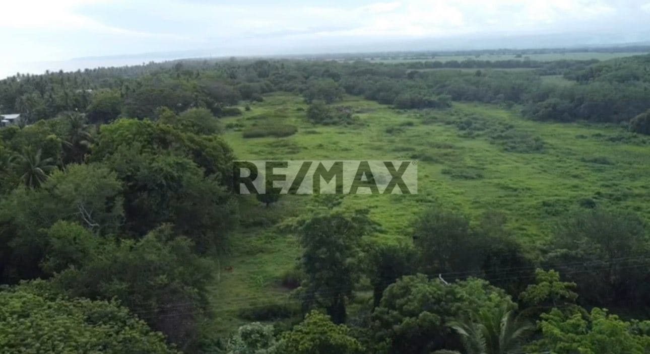 TERRENO EN VENTA IDEAL PARA INVERSIONISTA EN PLAYA LA ZUNGANERA, DPTO. DE LA PAZ!!!!
