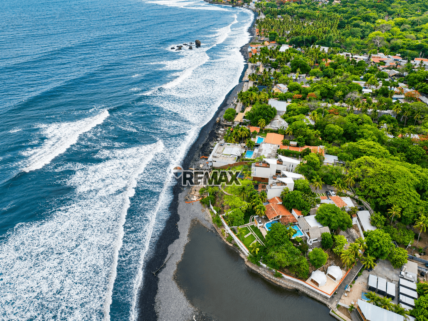 Exclusivo Hotel Boutique Frente al Mar en El Tunco, El Salvador